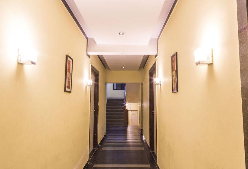 Hotel Oyo Premium Saki Vihar