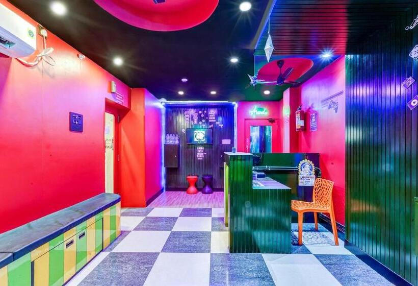 هتل Season 4 Residences   Teynampet Near Apollo Hospital ,balaji Dental, Us Consulate