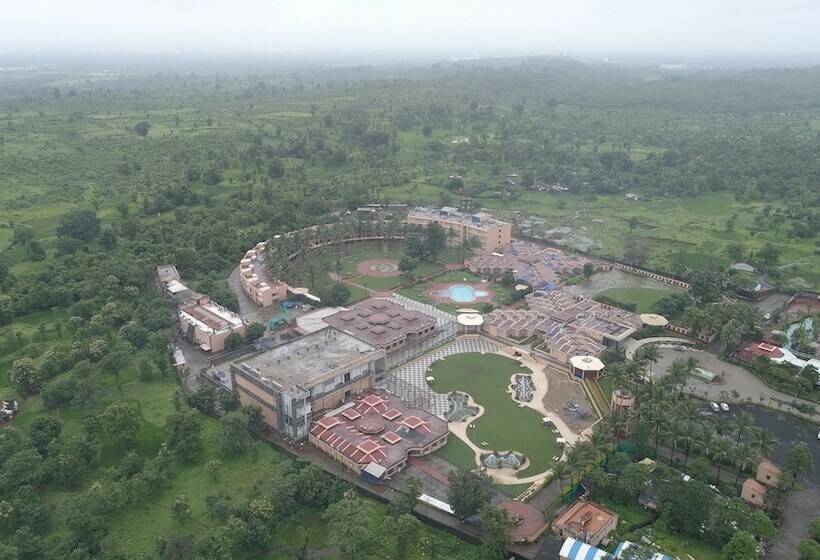 فندق Treat Resort Silvassa