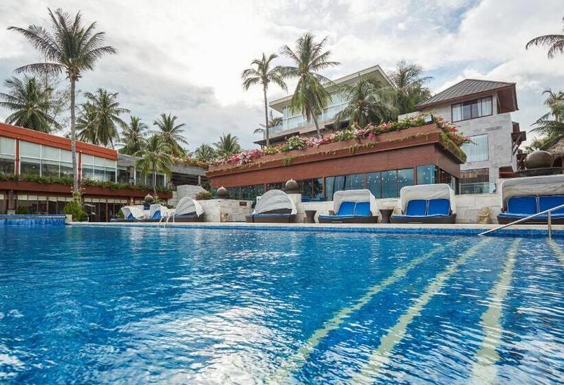 استراحتگاه Dhevan Dara Beach Villa Kuiburi