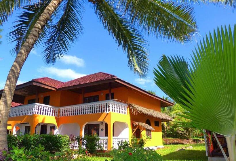 منتجع Mnarani Beach Cottages