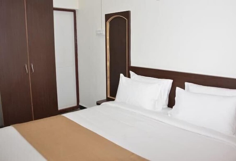 فندق Zip Raashi Farm
