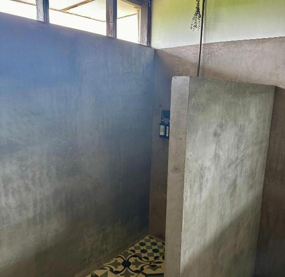 בית מלון כפרי Hacienda La Mesa   Coffee Farm