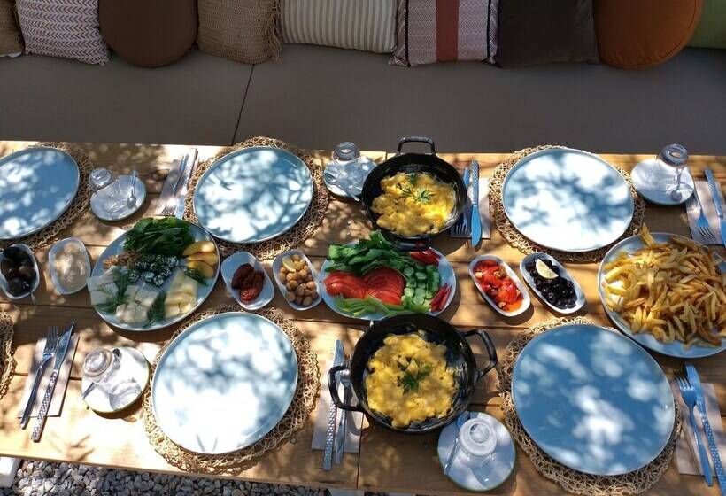 Kozakorman Hotel & Restaurant