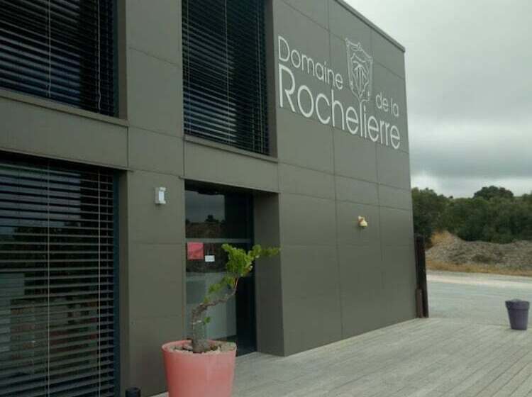 ペンション Suite 28