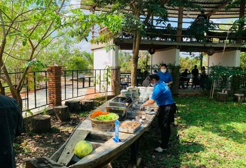 ホテル Bat Rice Resort