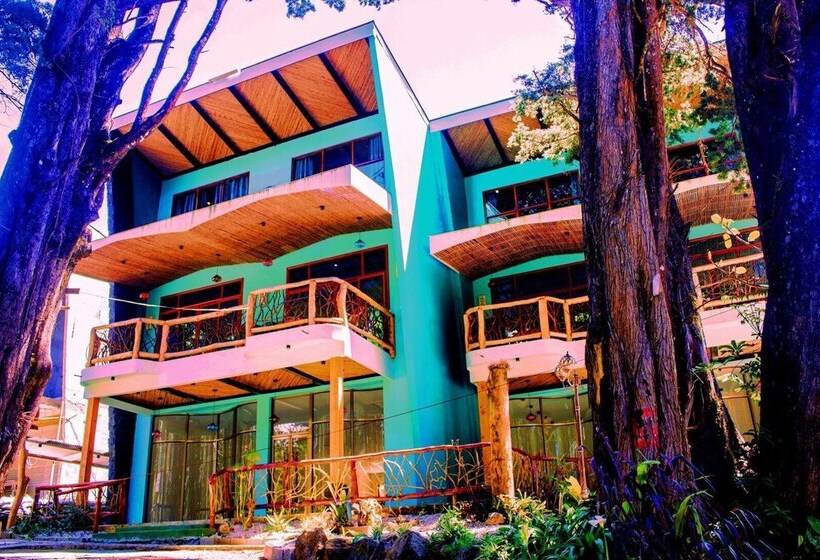 פנסיון Casa Spa Room With Tub, Spa Services And Turkish Bath