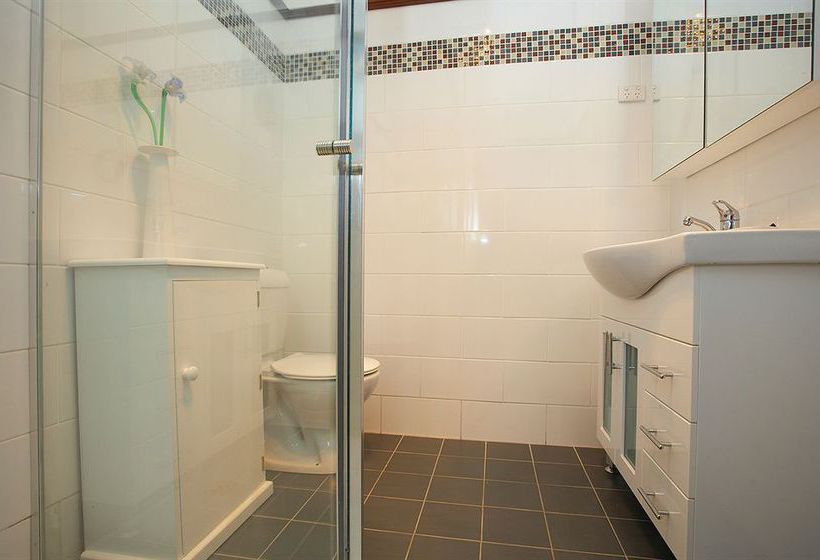 Bed and Breakfast Carter Cottages