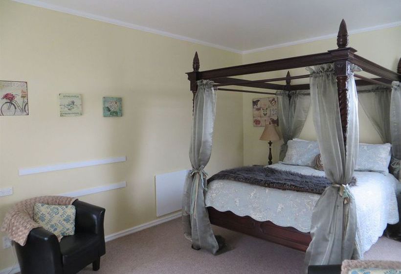 Cotswold Cottage Bed And Breakfast