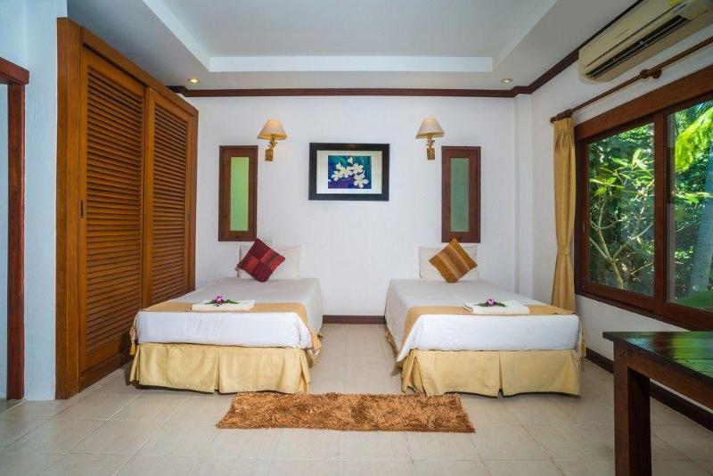 ホテル Am Samui Resort Taling Ngam