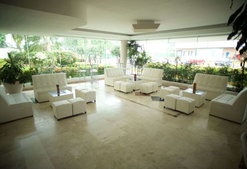 فندق Best Western Plus Tuxtepec