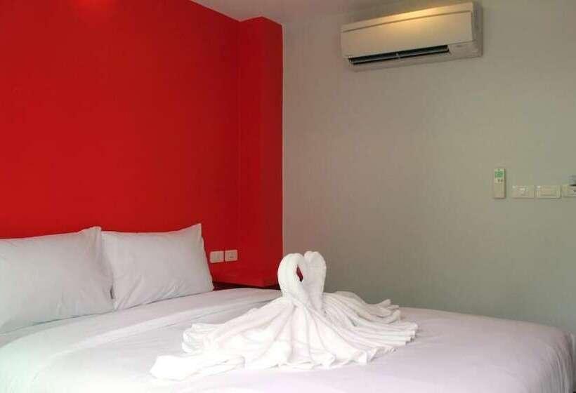 هتل Cheeky Monkey S Samui