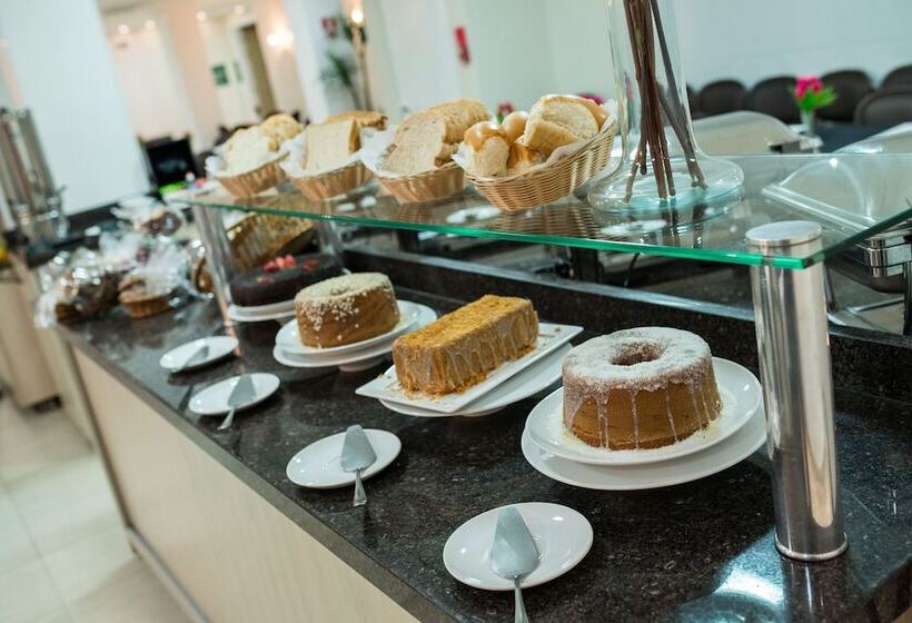 בית מלון כפרי Francisco Beltrão Palace