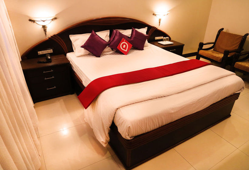 בית מלון כפרי Oyo Rooms Pimpri Finolex Chowk