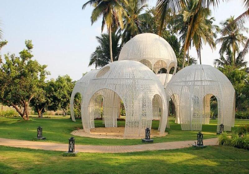 호텔 Planet Hollywood Beach Resort Goa