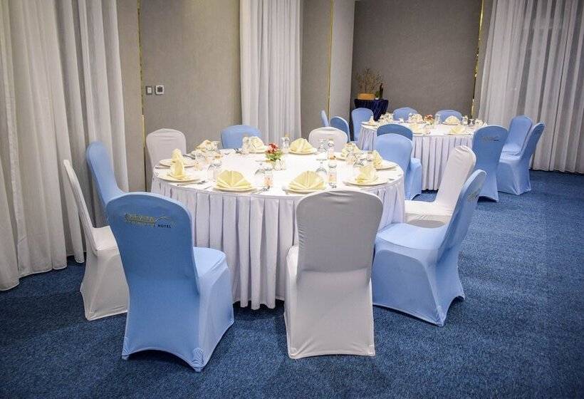 هتل Saraya Corniche