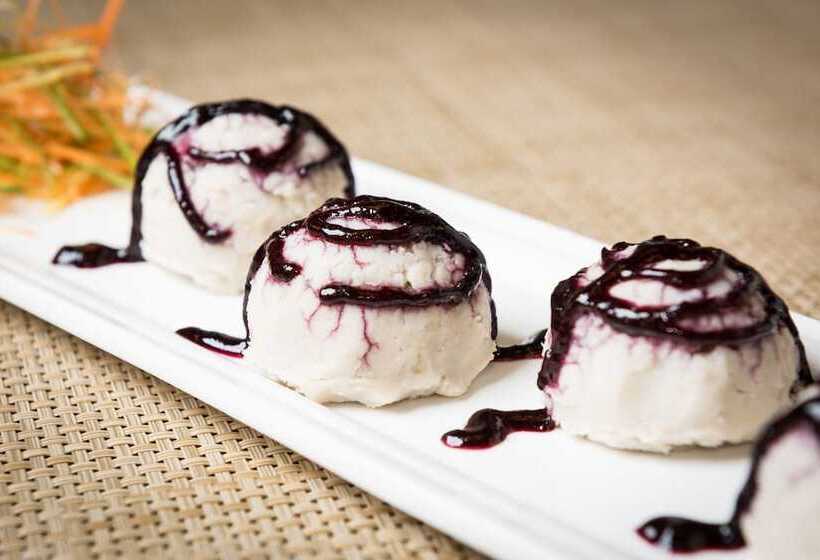 هتل Saraya Corniche