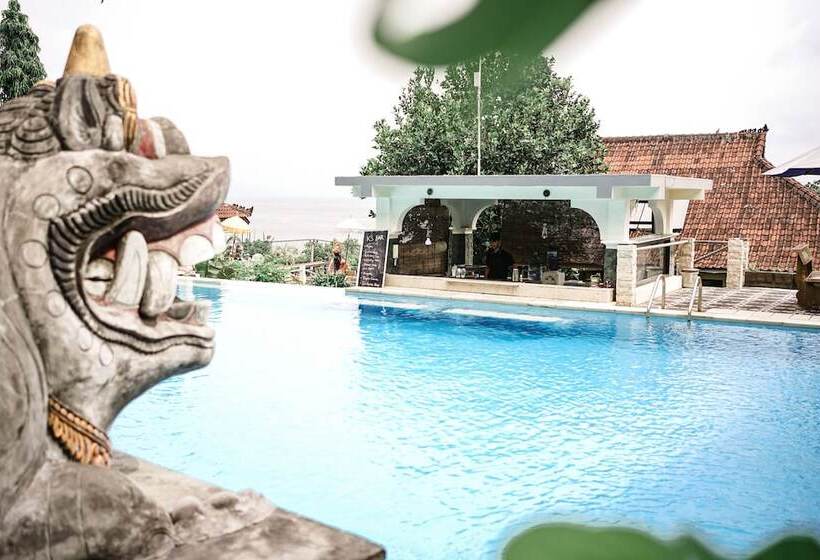 منتجع Amed Cafe & Hotel Kebun Wayan