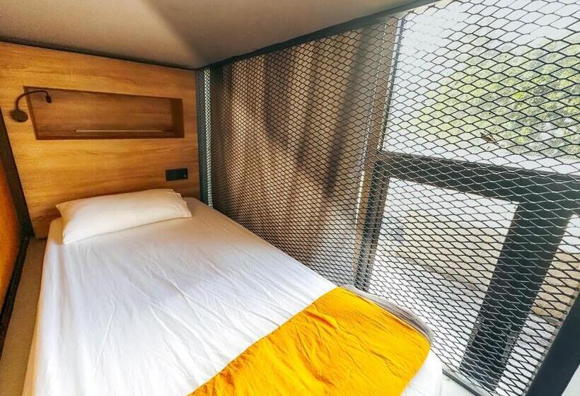 Arch Dormitorio Cenang    Hostel