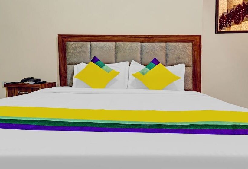 ホテル Itsy By Treebo Sk Grand