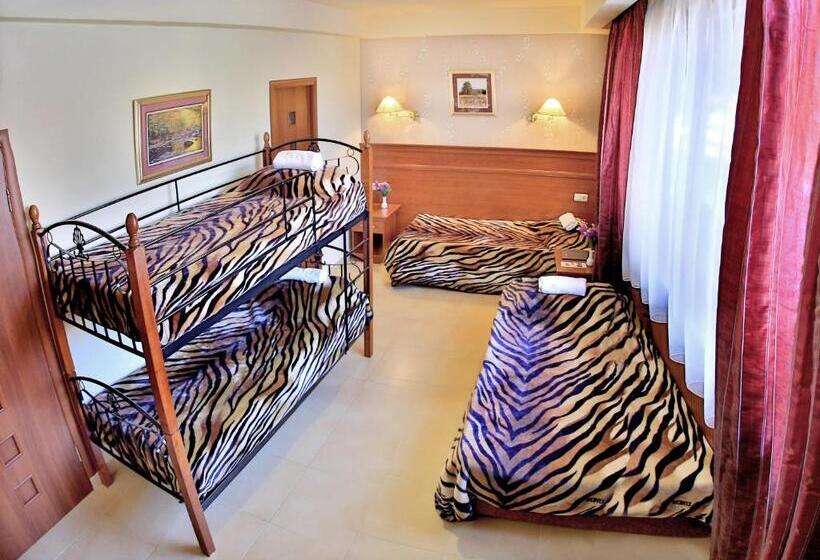 Hostel Jupiter