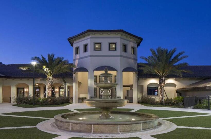 بنسيون The Darlings  Poolside Paradise