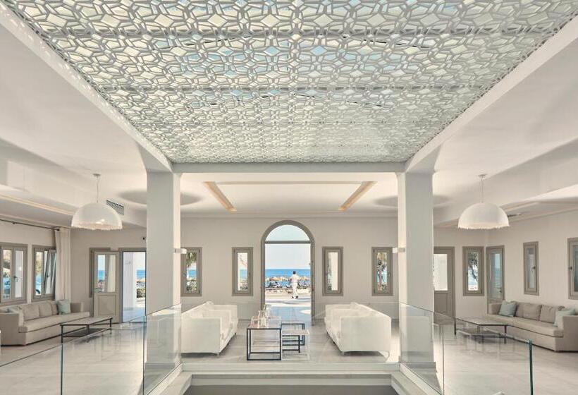 هتل Aqua Blue Beach