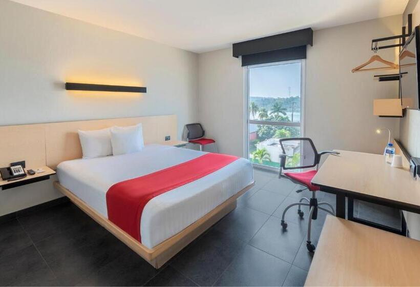 فندق City Express By Marriott Tuxpan