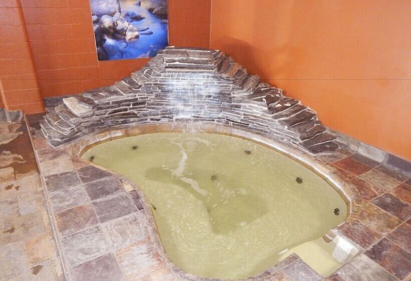 فندق Copper River Inn