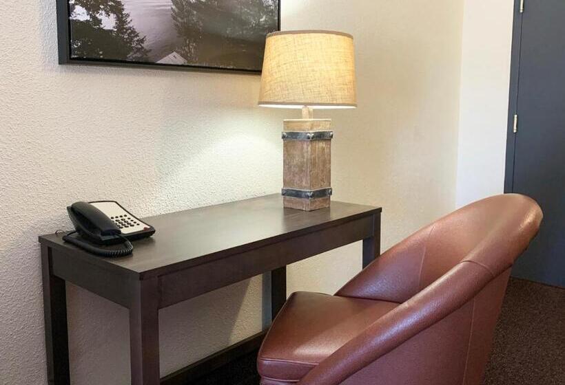 فندق Copper River Inn