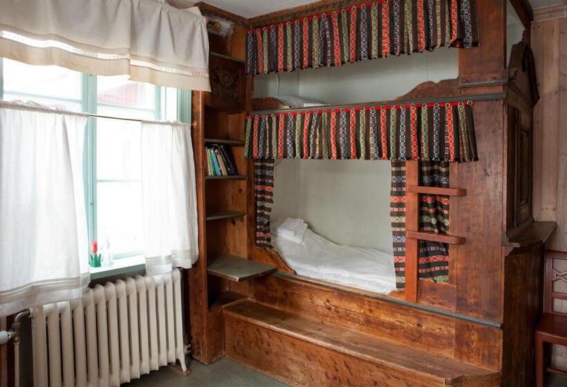 בית מלון כפרי Dala Floda Värdshus