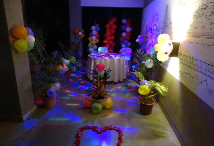 هتل Heritage Resort Hampi