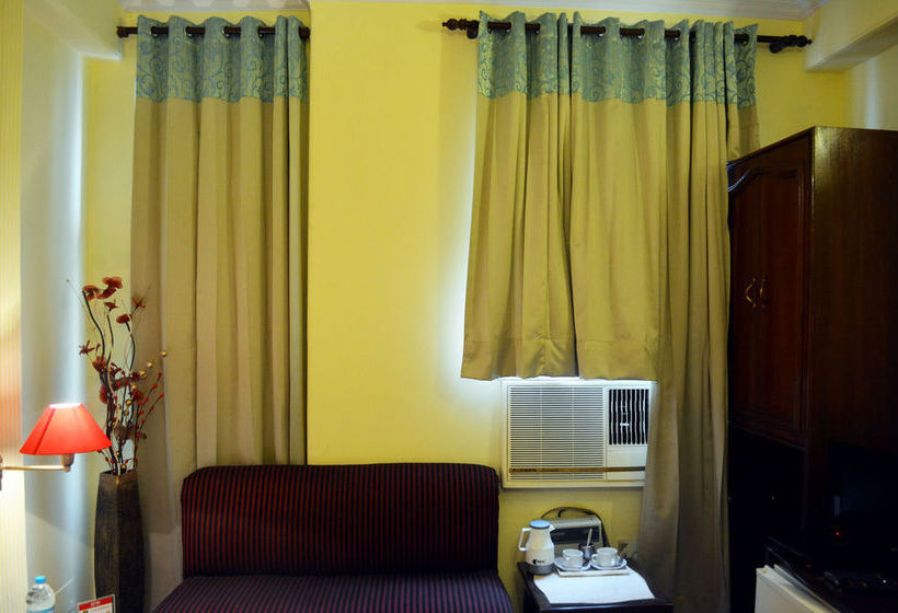 Hotel Oyo Rooms Gangaram Hospital