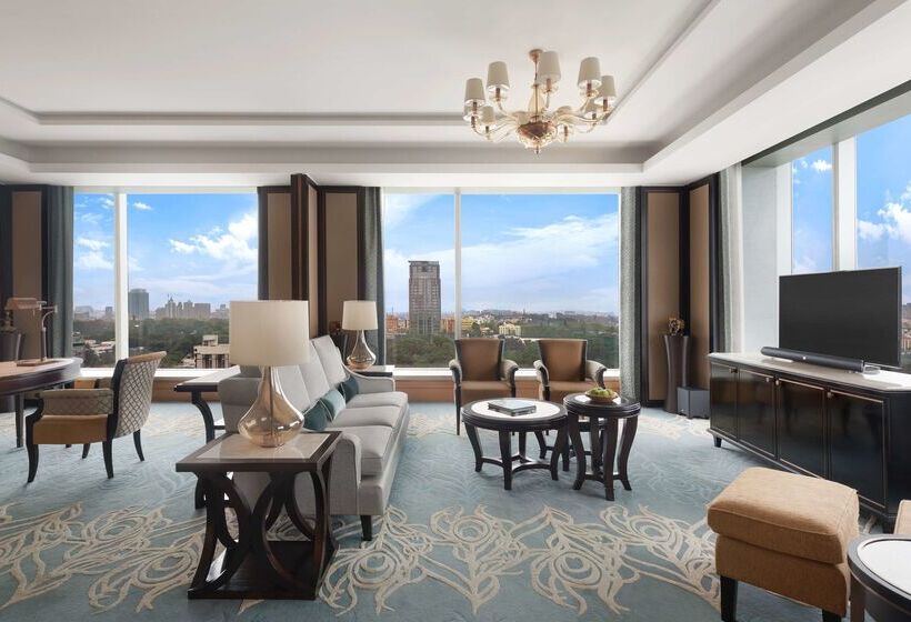 ホテル Shangrila Bengaluru