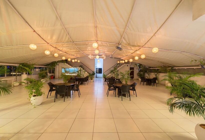 فندق Treebo South Avenue, 700 Mts From Promenade Beach