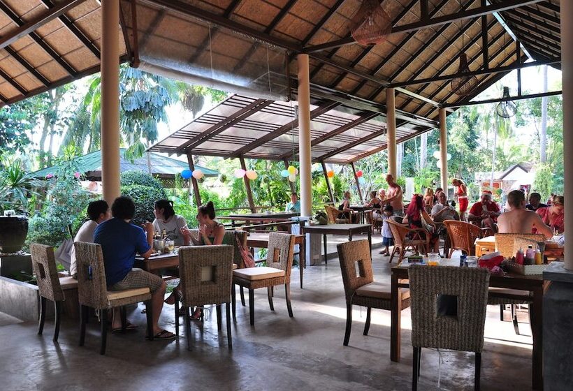 Phalarn Inn Resort