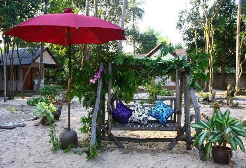Phalarn Inn Resort