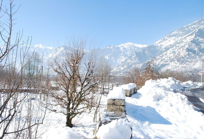 Snow Touch Resort