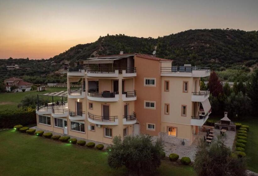 Anilio Plaza