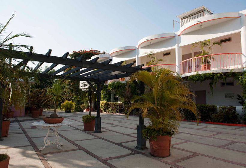 فندق Hacienda Del Rio Oaxtepec