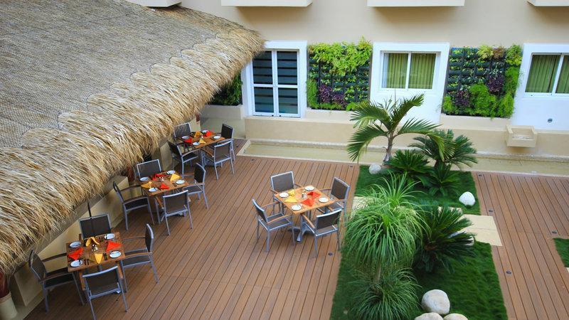 هتل Holiday Inn Huatulco, An Ihg
