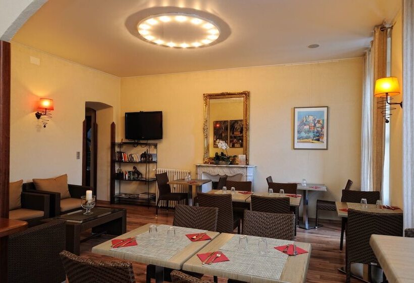 هتل Hôtel Duc De Padoue