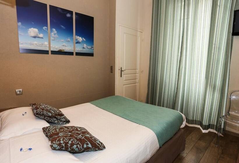 هتل Hôtel Duc De Padoue