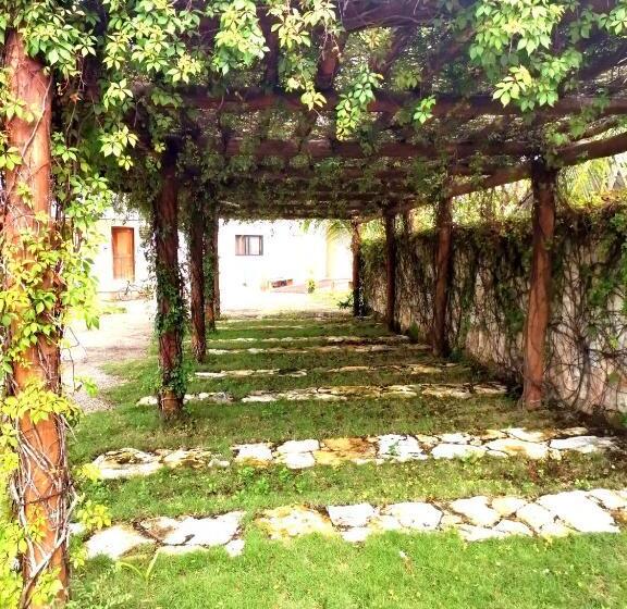 فندق Posada El Perico Marinero