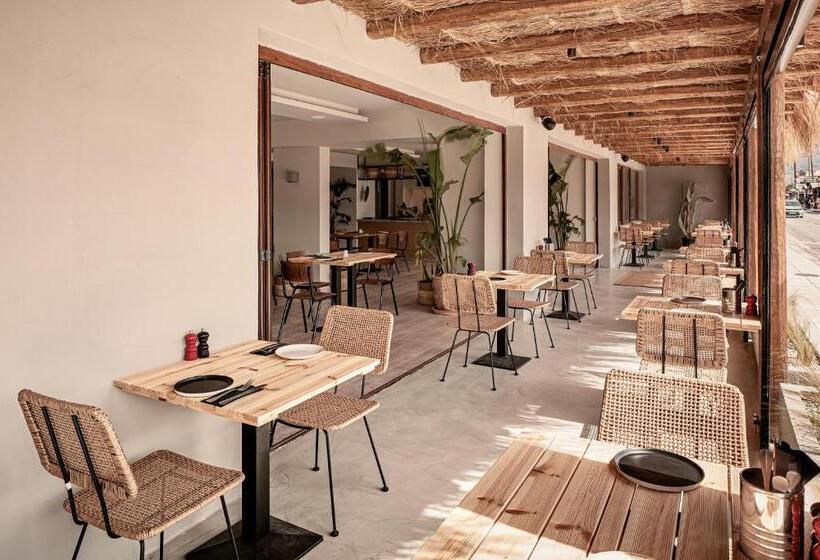 هتل Sentido More Meni Residence