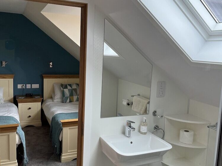 بنسيون Karrawa Guest House