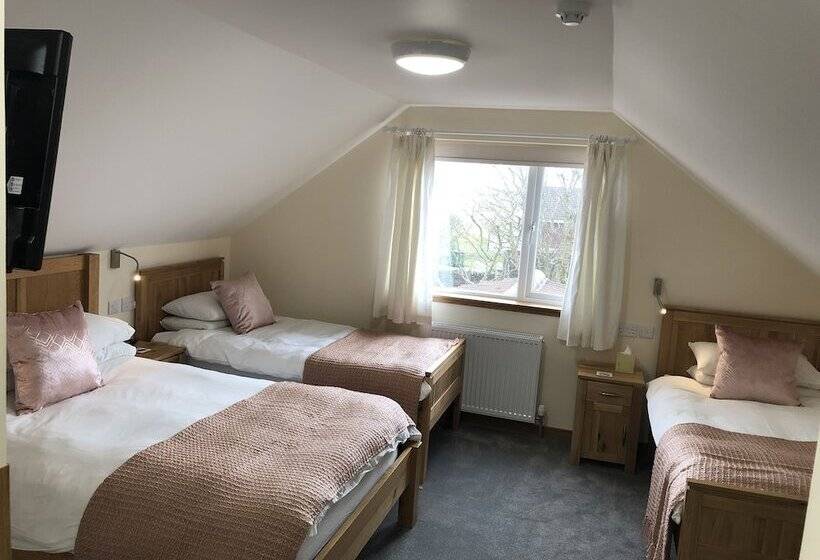 بنسيون Karrawa Guest House