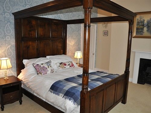 مبيت وإفطار Bulleigh Barton Manor