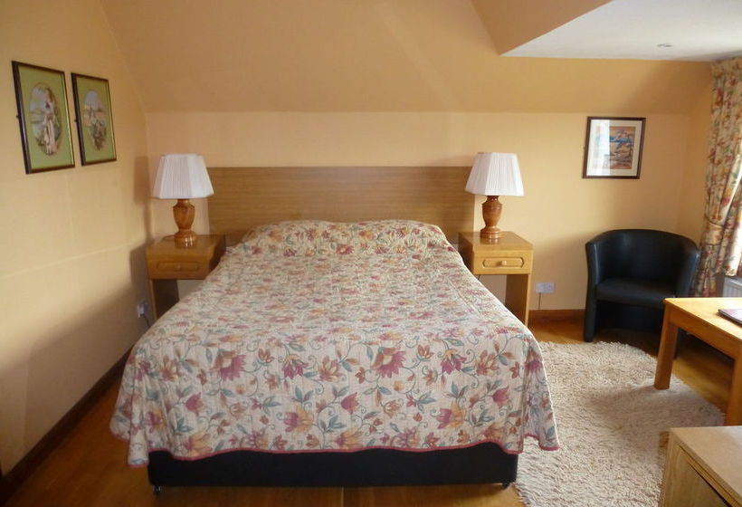 مبيت وإفطار Lochearn House