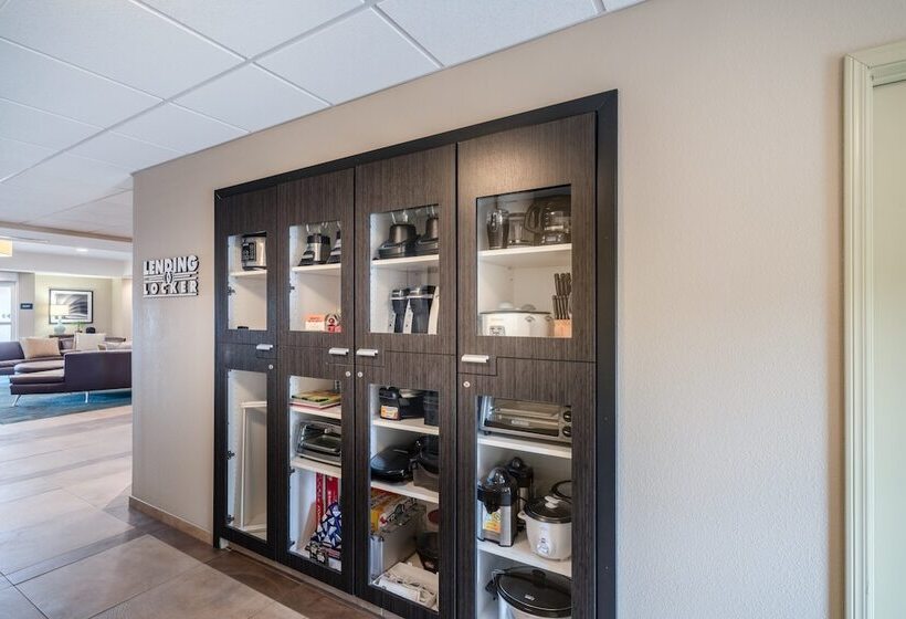 호텔 Candlewood Suites Auburn, An Ihg